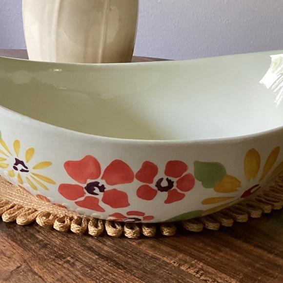 Pier 1 "Flowers" Earthenware Hand Painted Large Serving Bowl - Picture 8 of 8
